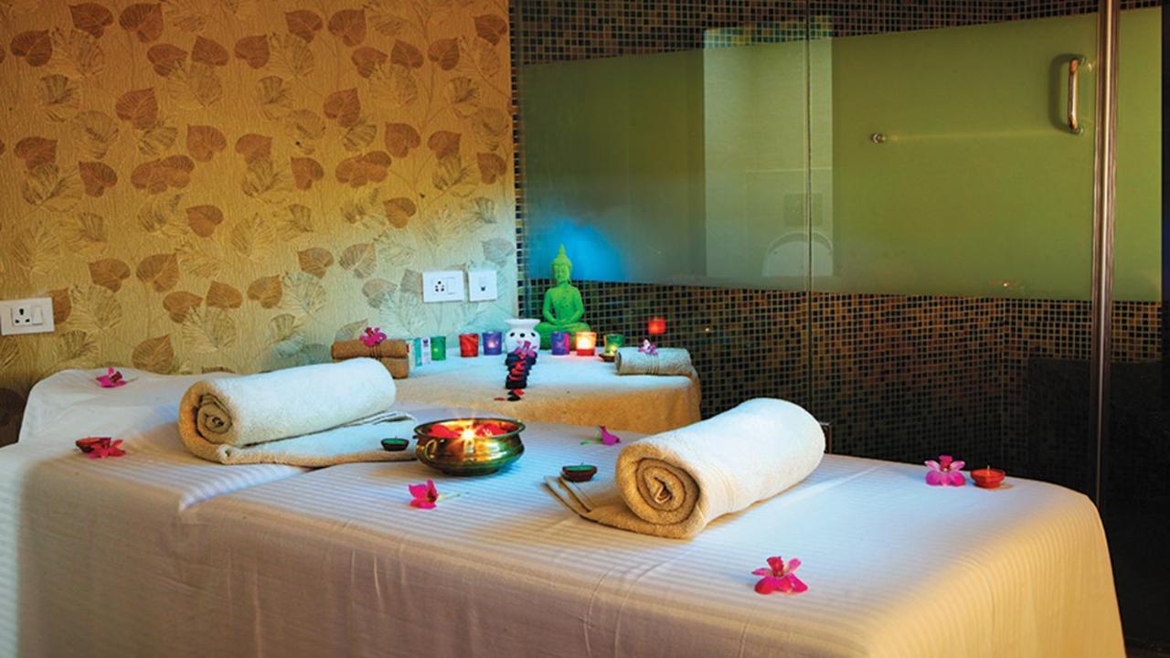 Le Maritime, Kochi By Westbridge Hotel Exterior foto