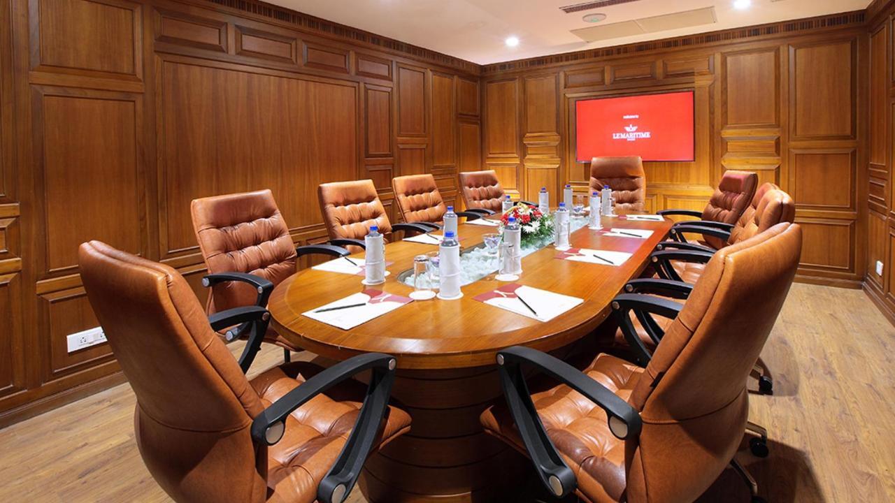 Le Maritime, Kochi By Westbridge Hotel Exterior foto