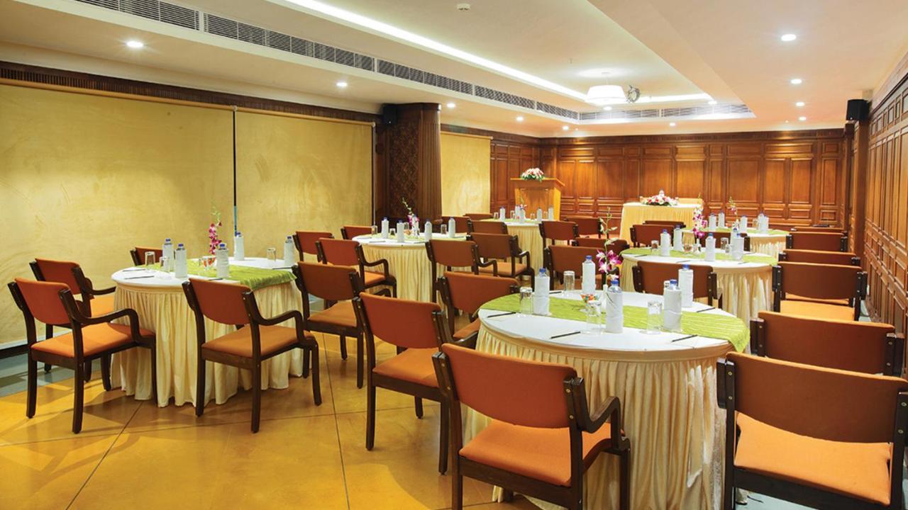 Le Maritime, Kochi By Westbridge Hotel Exterior foto