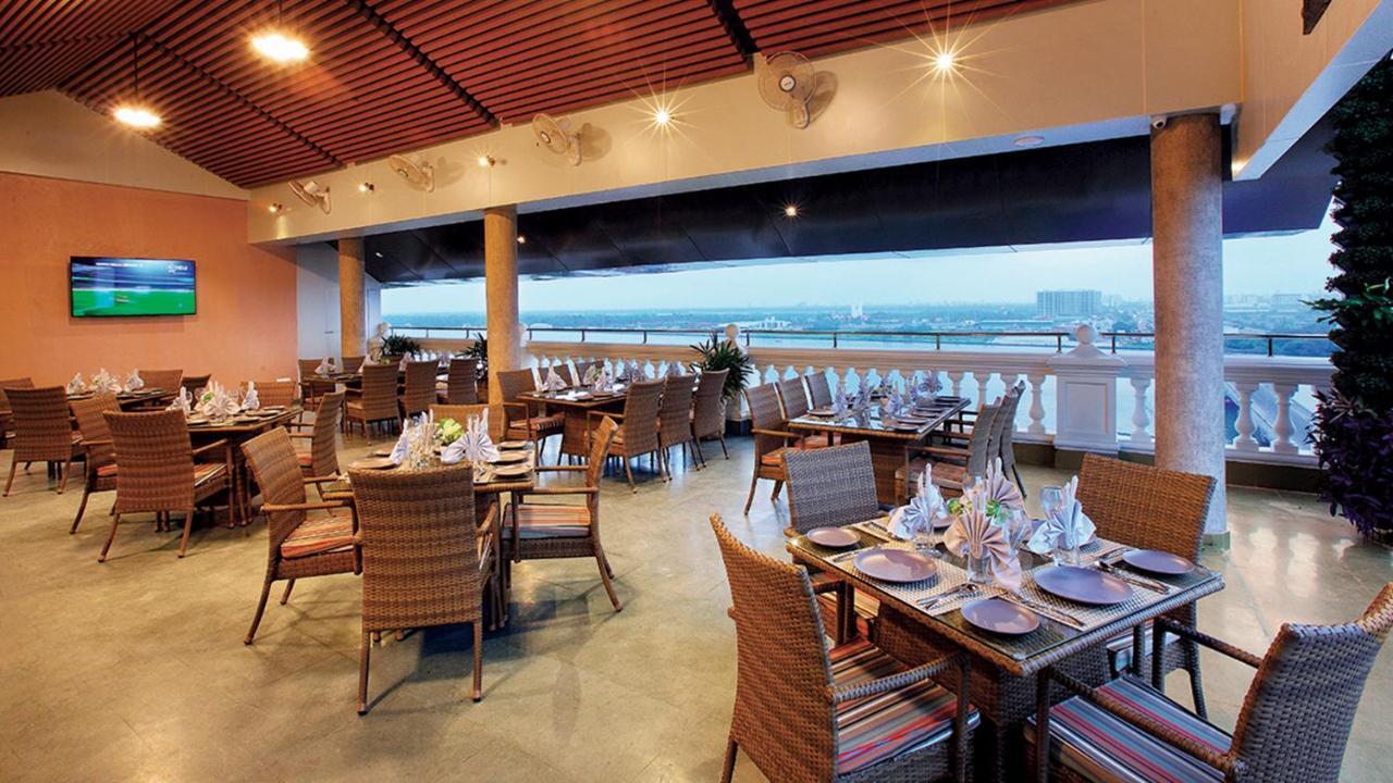 Le Maritime, Kochi By Westbridge Hotel Exterior foto