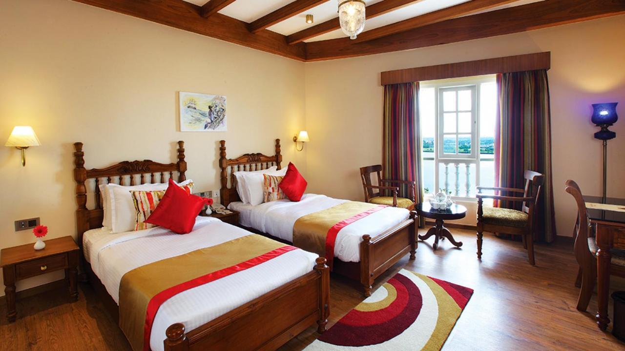 Le Maritime, Kochi By Westbridge Hotel Exterior foto